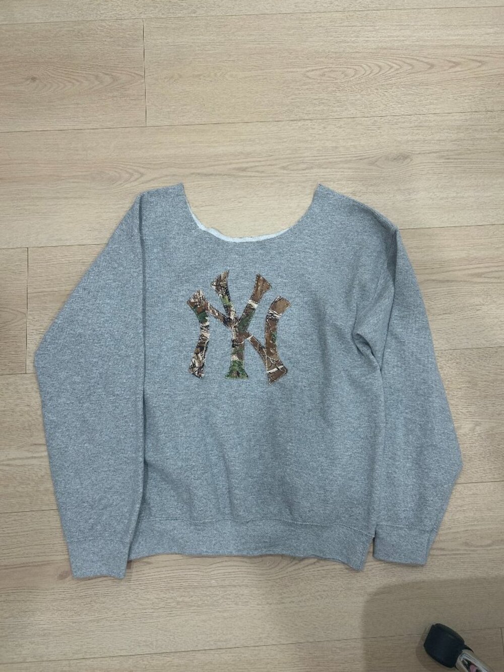 New York Yankees Camo Crewneck